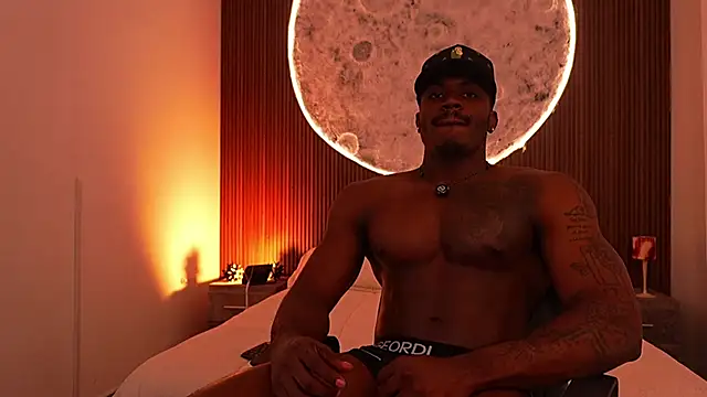 Snapshot of Ethantravis22 chatting on March 11, 2026, 9:10 pm Ethantravis22 online show from March 11, 2026, 9:10 pm