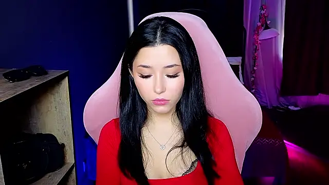 Snapshot of RedMidnight chatting on March 23, 2026, 5:55 am RedMidnight online show from March 23, 2026, 5:55 am