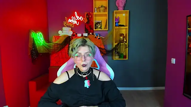 Spider Arti online show from November 26, 2025, 2:29 pm