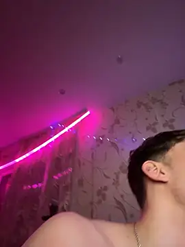 Snapshot of Rabizoon chatting on November 28, 2025, 5:48 pm Rabizoon online show from November 28, 2025, 5:48 pm