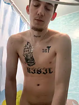 Snapshot of Rabizoon chatting on December 15, 2025, 1:32 am Rabizoon online show from December 15, 2025, 1:32 am