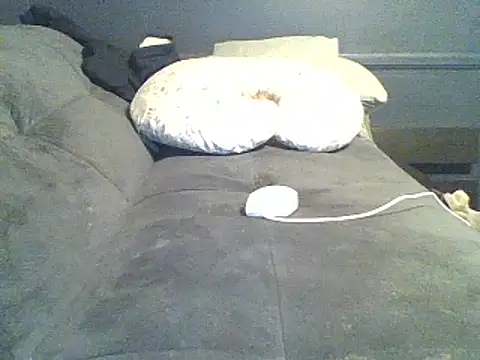 xxxenzo1 online show from May 3, 2026, 9:54 pm