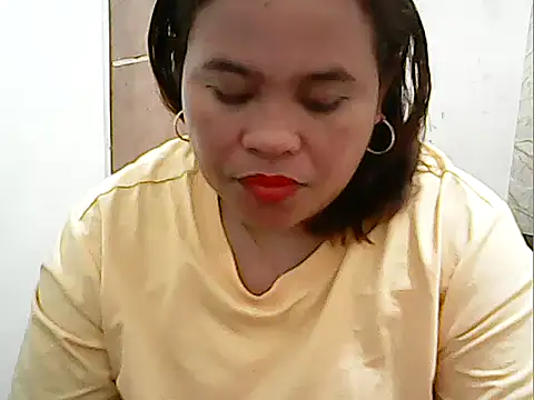 Snapshot of cutechubby chatting on December 21, 2025, 11:50 am cutechubby online show from December 21, 2025, 11:50 am