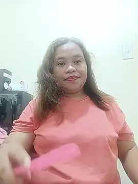 cutechubby online show from July 25, 2026, 8:01 am