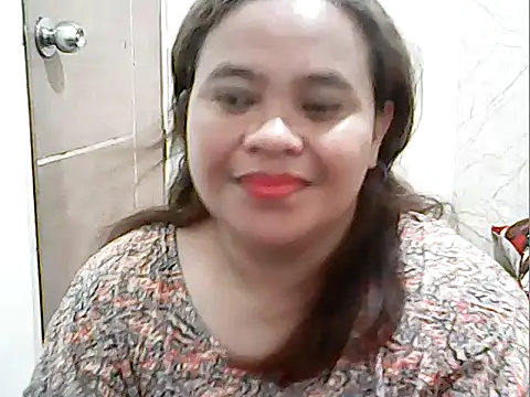 cutechubby online show from August 6, 2026, 10:55 pm