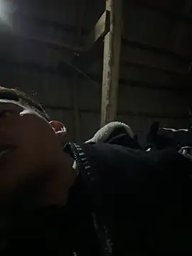 sanu551 online show from December 22, 2025, 12:02 pm