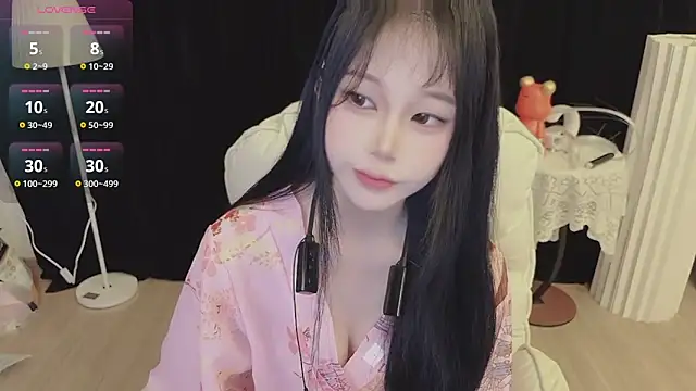 -Annababy online show from June 26, 2026, 1:59 pm