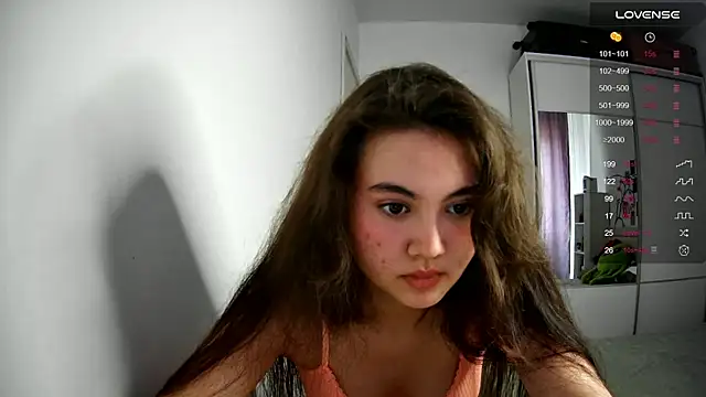 ArianeRandy online show from June 20, 2026, 3:04 pm