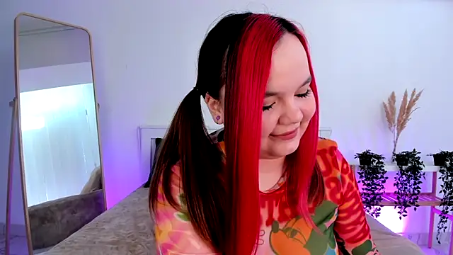 Rose Luvv online show from May 10, 2026, 6:40 am