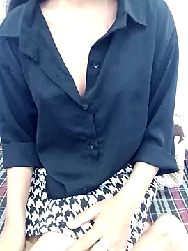 Triptii 0 online show from November 30, 2025, 8:07 am