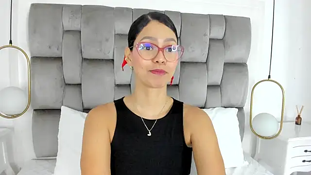 gaby smit   online show from June 10, 2026, 11:53 am