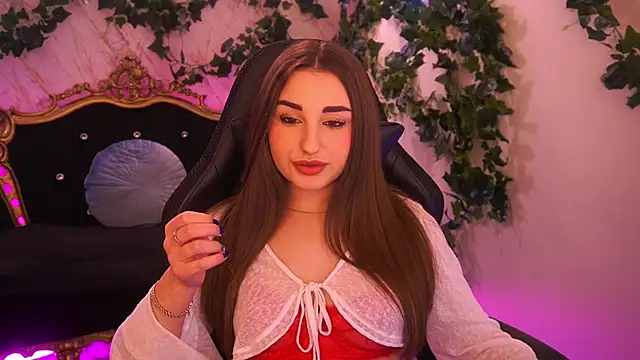 Snapshot of NaomiBaae chatting on December 4, 2025, 2:26 pm NaomiBaae online show from December 4, 2025, 2:26 pm