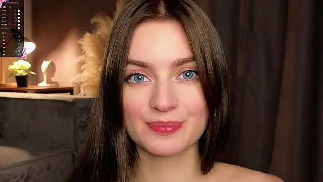 Sara Kinsly online show from December 3, 2025, 3:10 pm