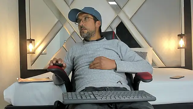 DANIDICK VC online show from February 3, 2026, 12:21 pm