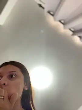 Snapshot of allisonn_parker26 chatting on November 25, 2025, 7:36 pm allisonn parker26 online show from November 25, 2025, 7:36 pm