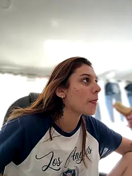 Snapshot of allisonn_parker26 chatting on November 27, 2025, 5:26 pm allisonn parker26 online show from November 27, 2025, 5:26 pm