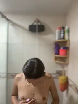 Snapshot of allisonn_parker26 chatting on November 28, 2025, 6:43 pm allisonn parker26 online show from November 28, 2025, 6:43 pm