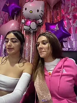 Snapshot of allisonn_parker26 chatting on December 3, 2025, 5:37 am allisonn parker26 online show from December 3, 2025, 5:37 am