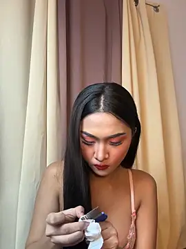 Snapshot of Diannellove chatting on June 9, 2026, 5:35 pm Diannellove online show from June 9, 2026, 5:35 pm