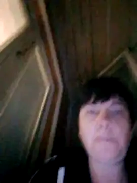 LusiaD online show from November 30, 2025, 3:38 pm