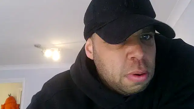 Samueldan12 online show from November 26, 2025, 11:00 am