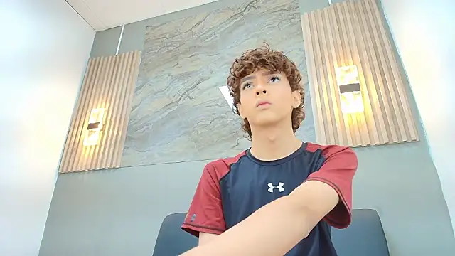 CRISS ALLEN1 online show from March 19, 2026, 1:04 pm