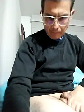 Fuegosutil online show from December 20, 2025, 4:41 am