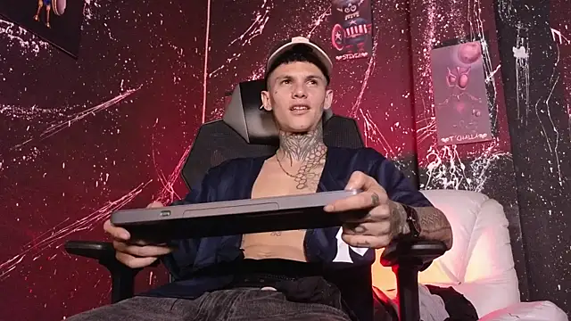 Paulo 527 online show from June 24, 2026, 5:06 am