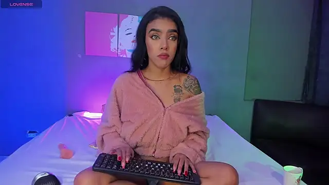 VictoriaMeller online show from January 6, 2026, 10:56 pm