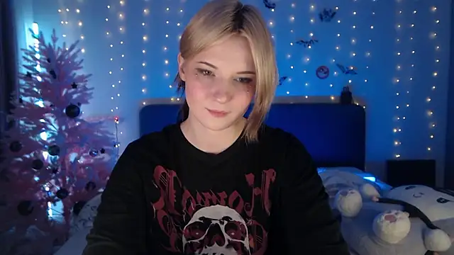 Snapshot of Sleepy_AF chatting on February 22, 2026, 6:39 pm Sleepy AF online show from February 22, 2026, 6:39 pm