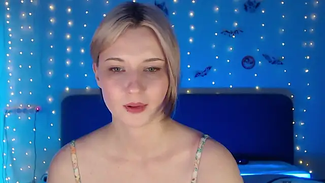 Snapshot of Sleepy_AF chatting on March 8, 2026, 5:50 pm Sleepy AF online show from March 8, 2026, 5:50 pm