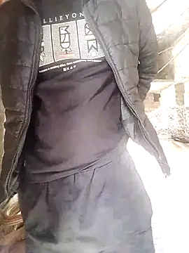 male hub online show from February 12, 2026, 4:07 am