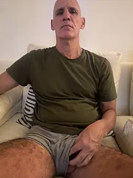 Snapshot of Elosoo chatting on March 10, 2026, 12:26 am Elosoo online show from March 10, 2026, 12:26 am