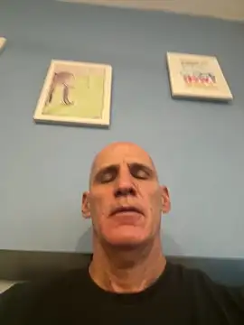 Snapshot of Elosoo chatting on March 13, 2026, 12:01 pm Elosoo online show from March 13, 2026, 12:01 pm