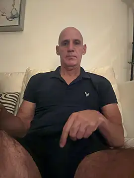 Snapshot of Elosoo chatting on March 22, 2026, 11:35 am Elosoo online show from March 22, 2026, 11:35 am