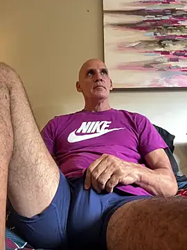 Snapshot of Elosoo chatting on April 23, 2026, 1:57 pm Elosoo online show from April 23, 2026, 1:57 pm
