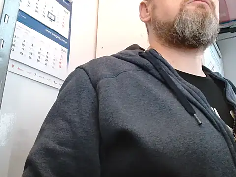 Snapshot of your_tipie chatting on January 7, 2026, 9:45 am your tipie online show from January 7, 2026, 9:45 am