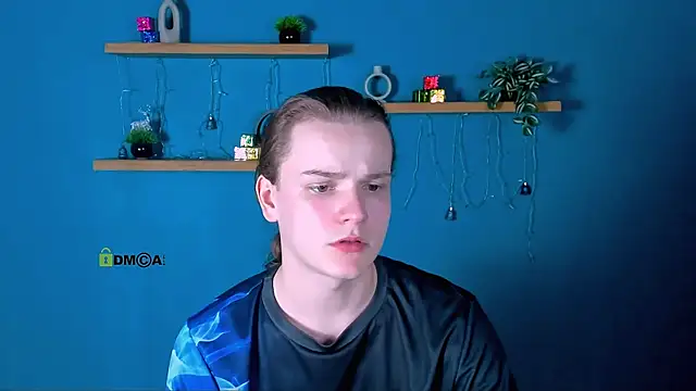 leo void online show from December 19, 2025, 7:43 pm