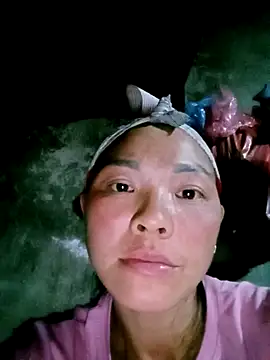 mumu661 online show from December 2, 2025, 11:48 am