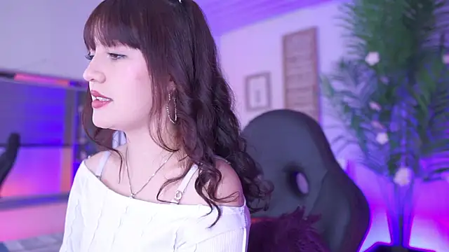 Snapshot of dakotaa_01 chatting on December 1, 2025, 3:06 pm dakotaa 01 online show from December 1, 2025, 3:06 pm