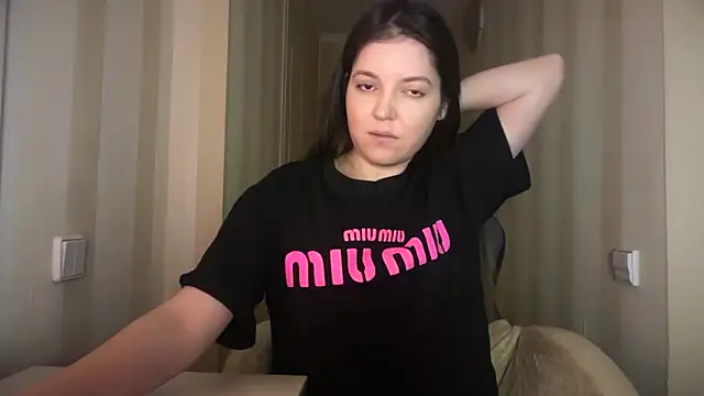 ViktoRIa pg online show from December 22, 2025, 8:17 pm