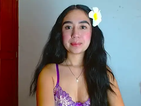 Snapshot of SiennaLorens chatting on March 4, 2026, 9:26 am SiennaLorens online show from March 4, 2026, 9:26 am