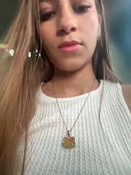 Snapshot of Vanneskk chatting on May 27, 2026, 8:50 pm Vanneskk online show from May 27, 2026, 8:50 pm