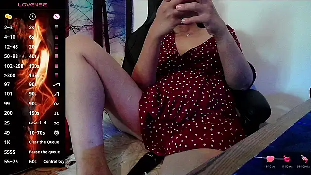 Snapshot of Whisperingfire chatting on May 27, 2026, 1:52 pm Whisperingfire online show from May 27, 2026, 1:52 pm