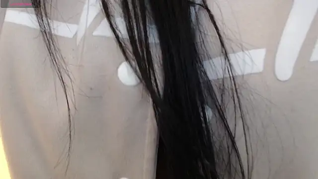 Snapshot of idk_24_ chatting on February 26, 2026, 1:04 am idk 24 online show from February 26, 2026, 1:04 am