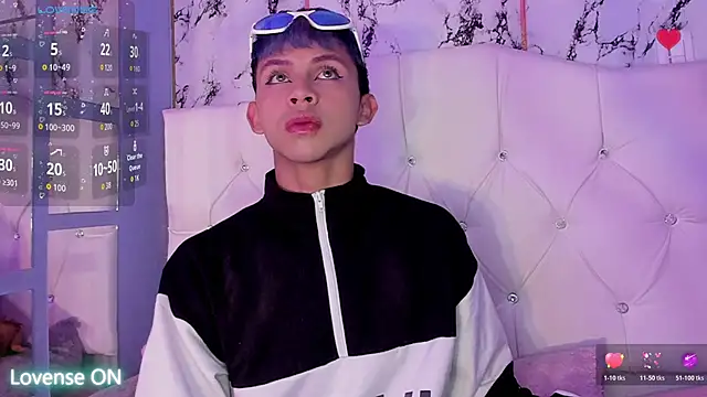 Prince Apolo online show from December 5, 2025, 8:49 pm