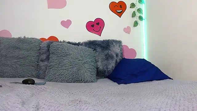 Snapshot of MarillynMorgan chatting on June 4, 2026, 4:57 pm MarillynMorgan online show from June 4, 2026, 4:57 pm