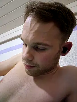 Snapshot of Patrick862001 chatting on November 28, 2025, 8:33 pm Patrick862001 online show from November 28, 2025, 8:33 pm