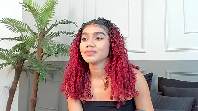 Red Vel  online show from December 17, 2025, 11:05 am