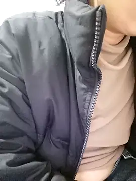 mimi2052 online show from December 4, 2025, 12:03 pm